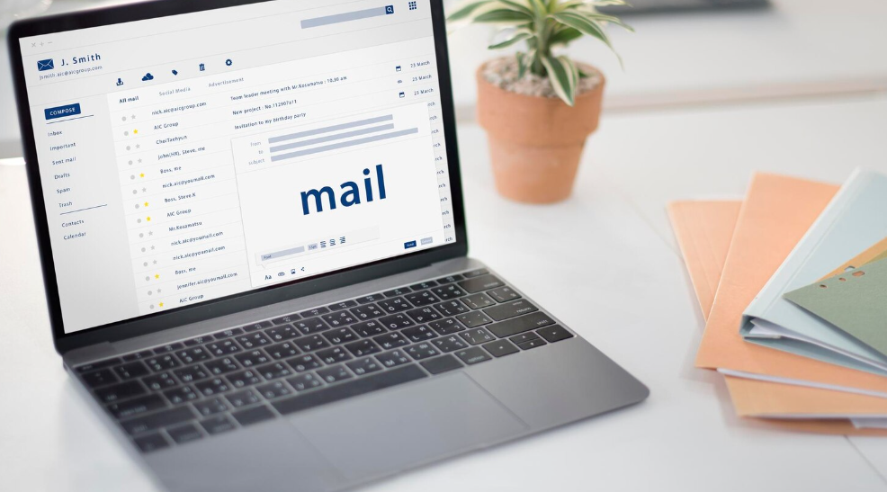 best Mailchimp email templates for high converting campaigns